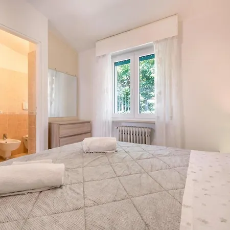 Apartment Montefelice Monolocale 30 *
